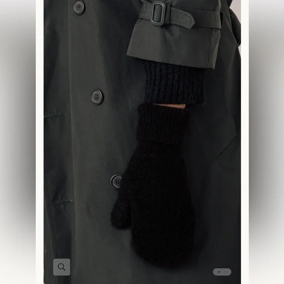 NWT Bare Knitwear Alpaca Boucle Mittens in Classic - Black - Picture 6 of 9